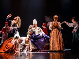 Między nogami Leny, czyli „Zaśnięcie Najświętszej Marii Panny” według Caravaggia